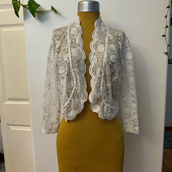 R&M Richards Women's Open Front Lace Bolero - Picture 1 of 9